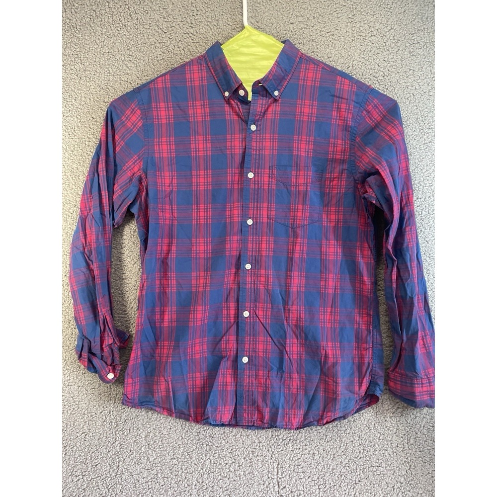 Old Navy Long Sleeve Button Down Shirt Men's Size Large.